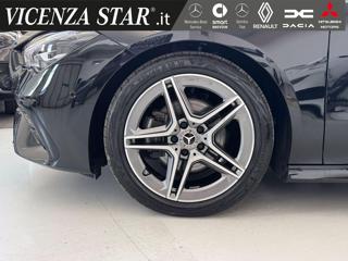 MERCEDES-BENZ CLA 180 usata, con Alzacristalli elettrici