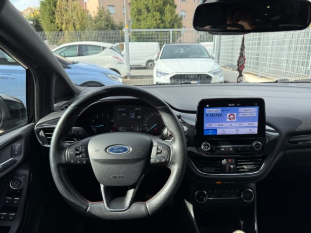 FORD Fiesta usata, con Fari Xenon