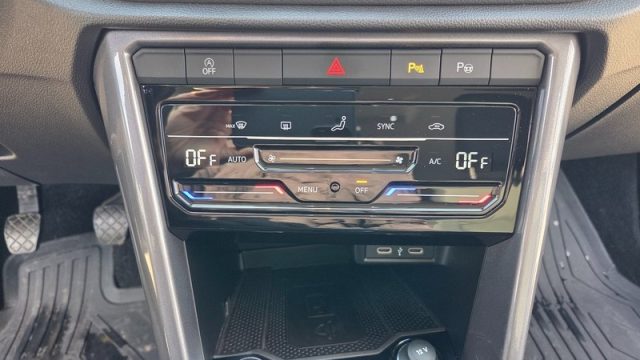 VOLKSWAGEN T-Roc usata, con Park Distance Control