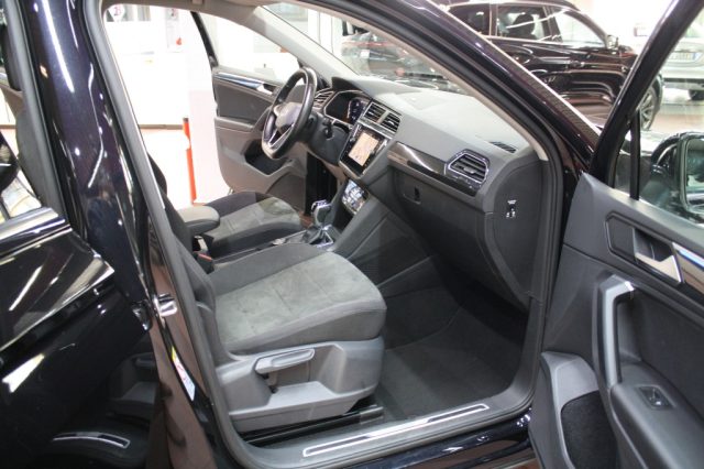 VOLKSWAGEN Tiguan usata, con Autoradio digitale
