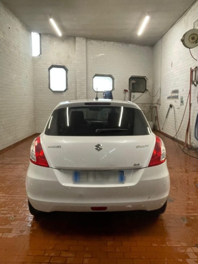 SUZUKI Swift usata, con Airbag Passeggero