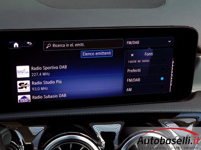 MERCEDES-BENZ A 180 usata, con Freno di stazionamento elettrico