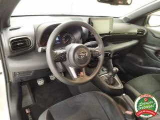 TOYOTA Yaris usata, con Interni in pelle