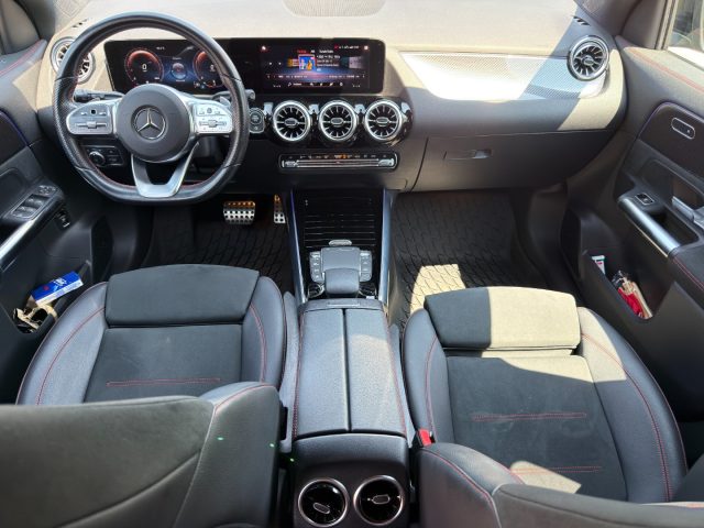 MERCEDES-BENZ GLA 200 usata, con Volante in pelle
