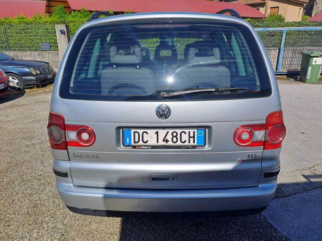 VOLKSWAGEN Sharan usata, con ESP