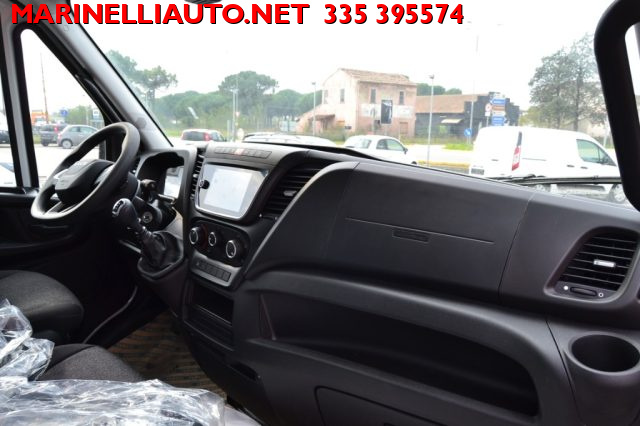 IVECO Daily usata, con Bluetooth