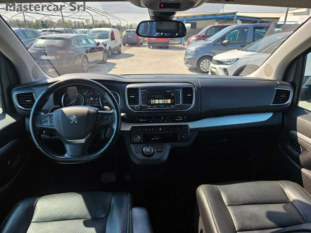 PEUGEOT Traveller usata 10