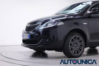 LANCIA Ypsilon usata, con Fendinebbia
