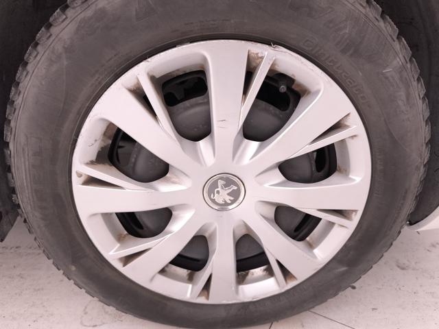 PEUGEOT 208 usata, con Airbag testa