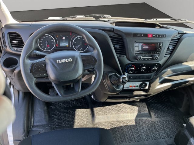 IVECO Daily usata 8