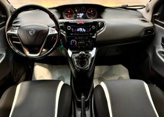 LANCIA Ypsilon usata, con Fendinebbia