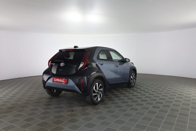 TOYOTA Aygo X usata 3