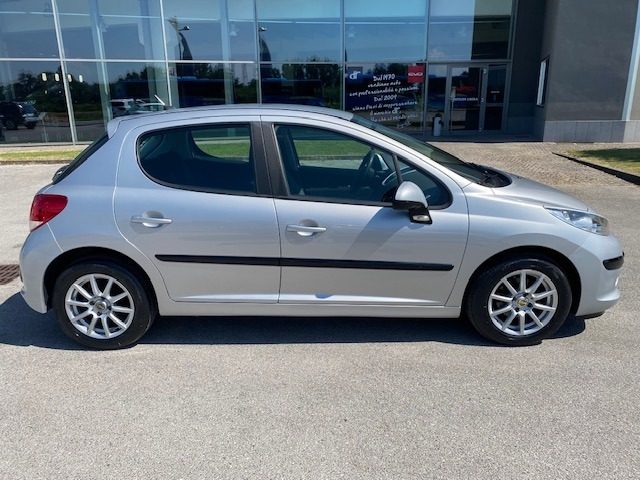 PEUGEOT 207 usata, con Airbag laterali