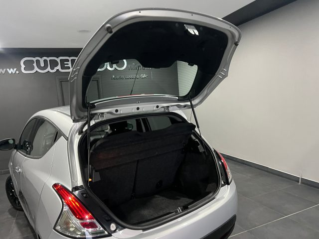 LANCIA Ypsilon usata, con Climatizzatore