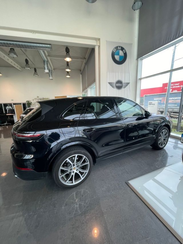 PORSCHE Cayenne usata, con Controllo trazione