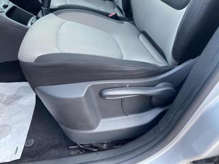 RENAULT Captur usata, con Volante multifunzione
