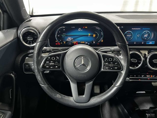 MERCEDES-BENZ A 250 usata, con Riconoscimento dei segnali stradali