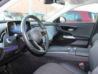 MERCEDES-BENZ E 220 usata, con Chiusura centralizzata