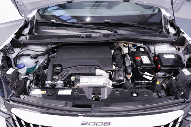 PEUGEOT 2008 usata, con Sensore di luce