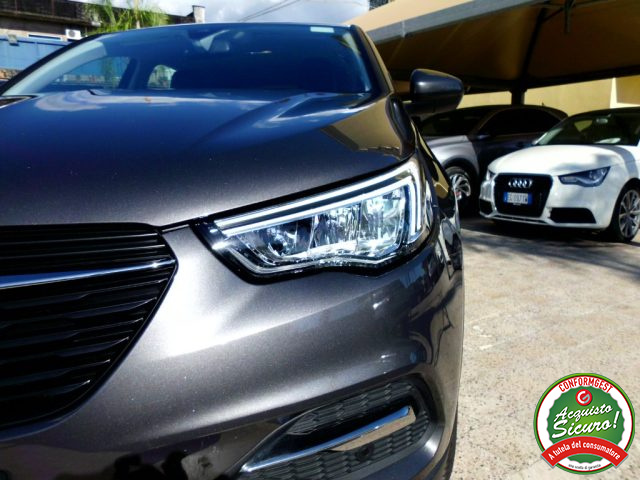 OPEL Grandland X usata, con Autoradio digitale