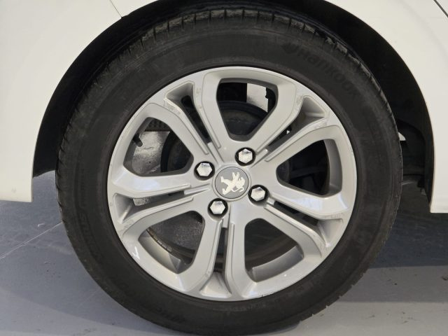 PEUGEOT 208 usata 43