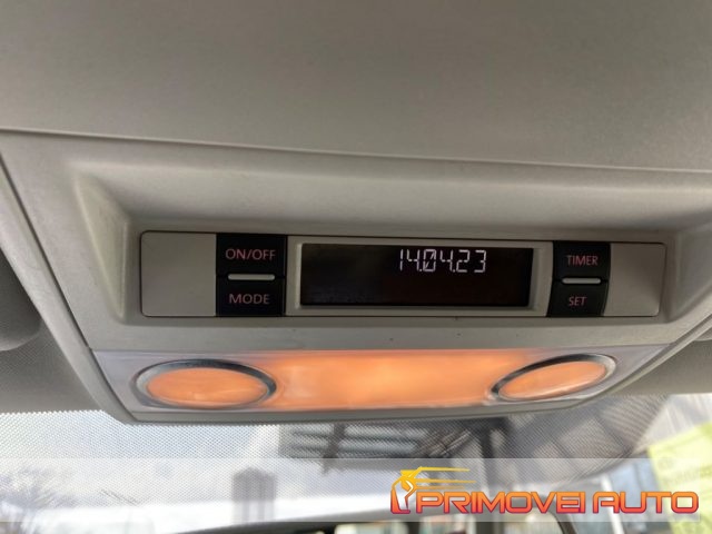 VOLKSWAGEN Caravelle usata, con Chiusura centralizzata