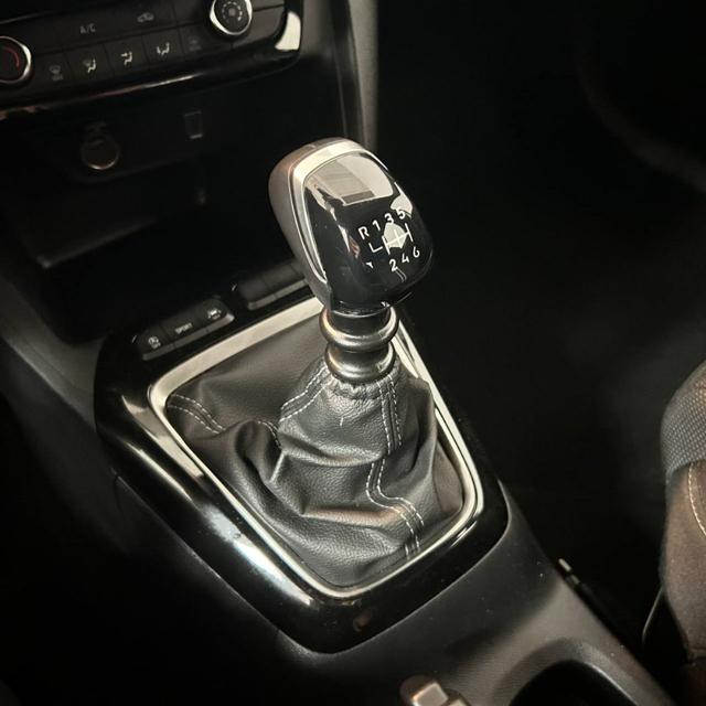 OPEL Corsa usata, con Controllo vocale