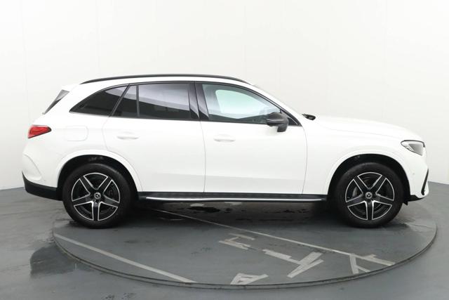 MERCEDES-BENZ GLC 300 usata, con Controllo automatico clima
