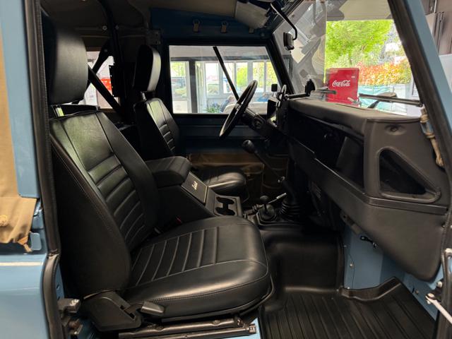 LAND ROVER Defender usata 14
