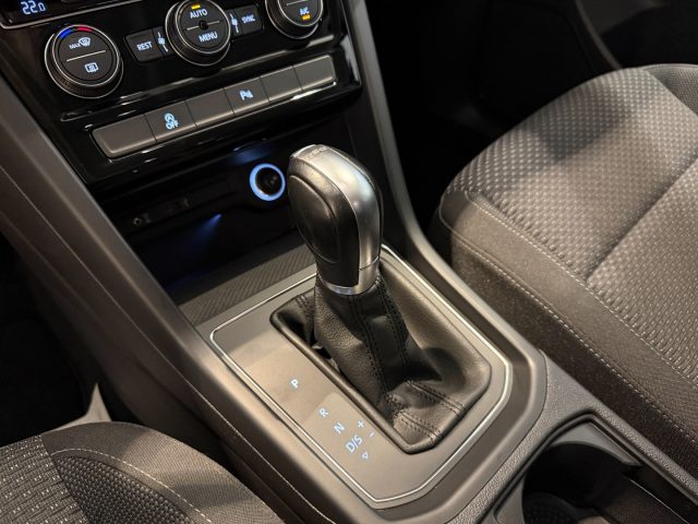 VOLKSWAGEN Touran usata, con ESP