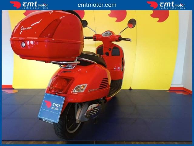 VESPA GTS 300 usata 3