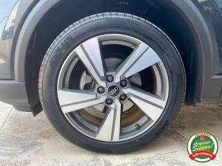 AUDI Q2 usata, con USB