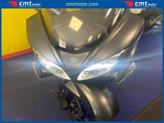 SUZUKI Burgman AN 400 usata 5