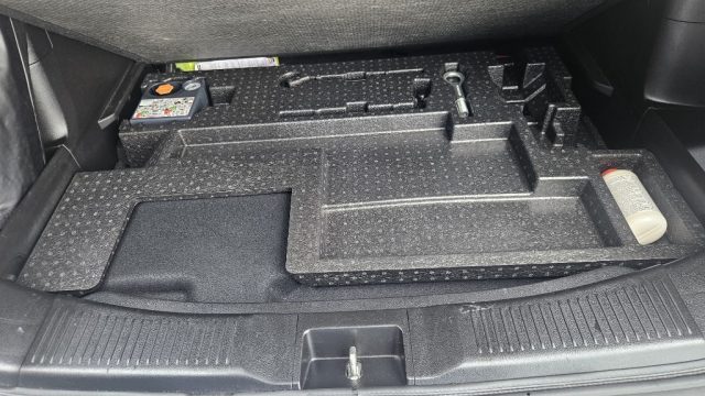 SUZUKI S-Cross usata, con Frenata d