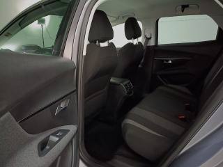 PEUGEOT 3008 usata, con Volante in pelle