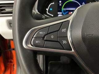 RENAULT Clio usata, con Sensori di parcheggio posteriori