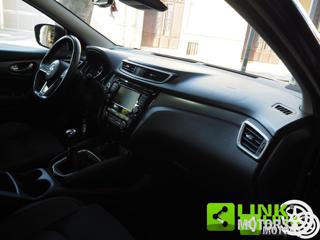 NISSAN Qashqai usata 50