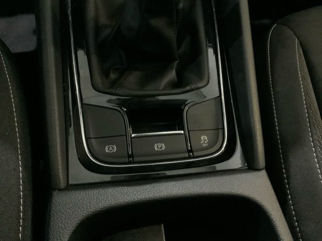 SKODA Karoq usata, con Adaptive Cruise Control