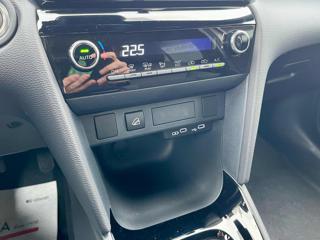 TOYOTA Yaris Cross usata, con Sedile posteriore sdoppiato