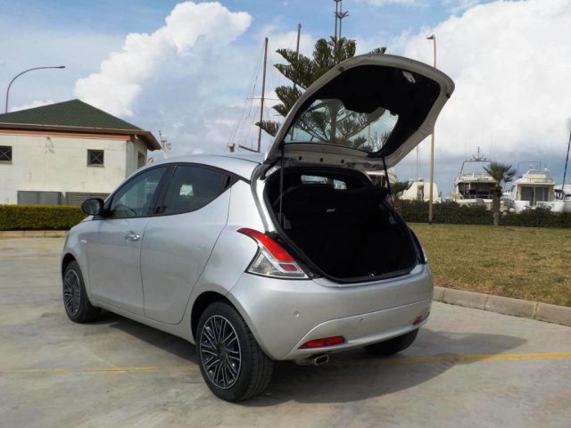 LANCIA Ypsilon usata, con Chiusura centralizzata telecomandata