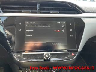 OPEL Corsa usata, con USB