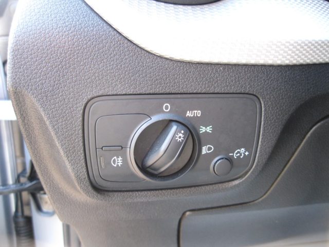 AUDI Q2 usata, con USB
