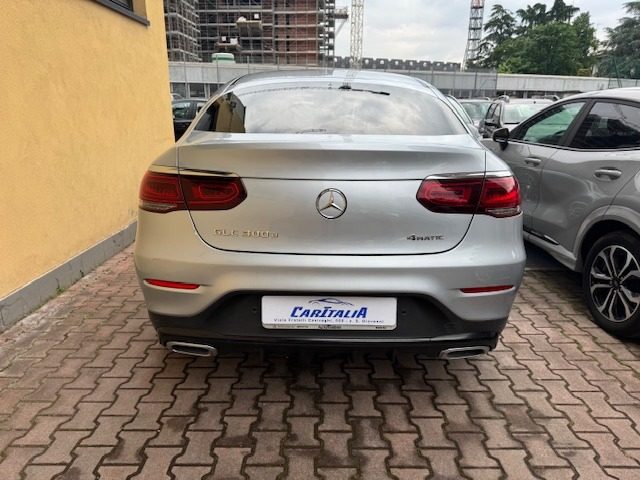 MERCEDES-BENZ GLC 300 usata, con Alzacristalli elettrici