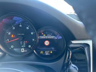 PORSCHE Macan usata, con USB