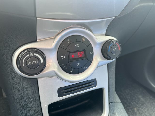 FORD Fiesta usata, con Climatizzatore