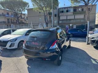 LANCIA Ypsilon usata, con Autoradio
