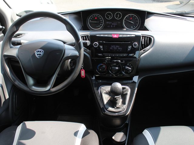 LANCIA Ypsilon usata, con Airbag testa