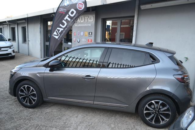 RENAULT Clio usata, con Airbag laterali