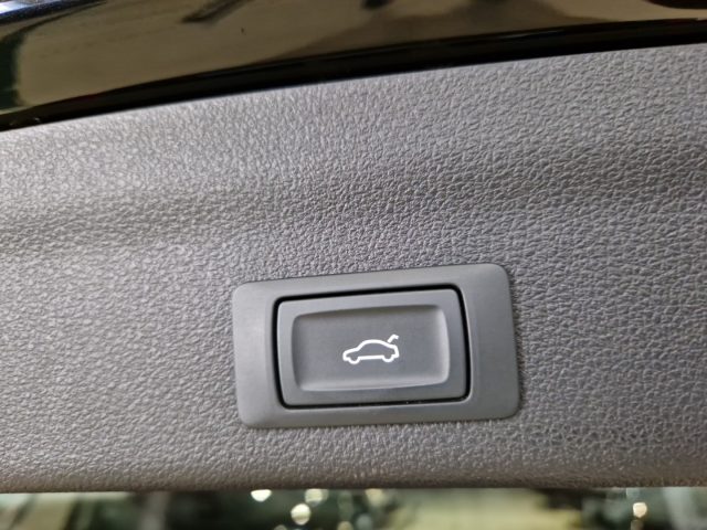 AUDI A6 usata, con Specchietti laterali elettrici