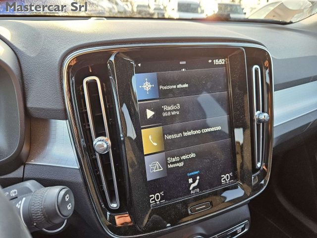 VOLVO XC40 usata, con Volante in pelle